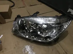 Headlamps Rav4 2006