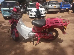 Suzuki Bandit 2014 Red