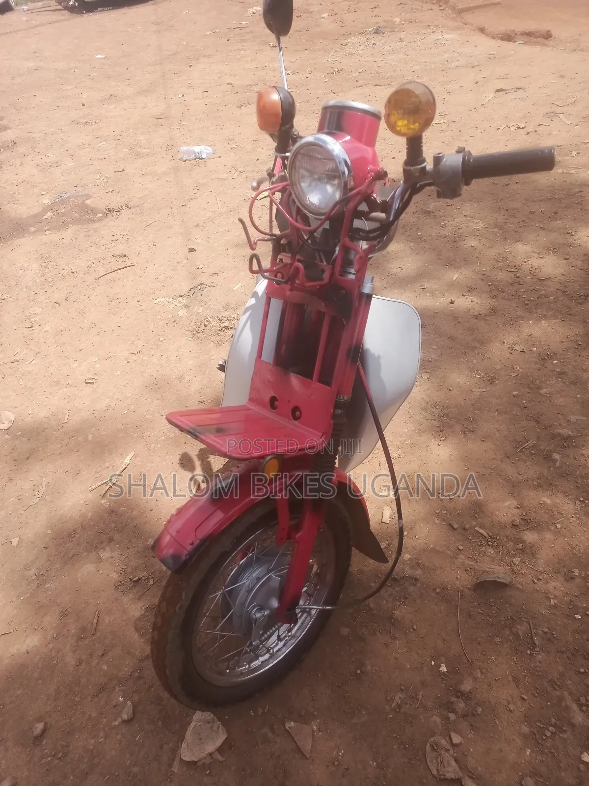 Suzuki Burgman 2015 Red