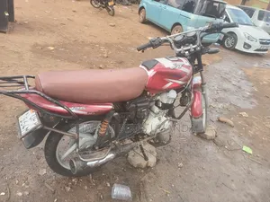 Bajaj CT 110X 2023 Red