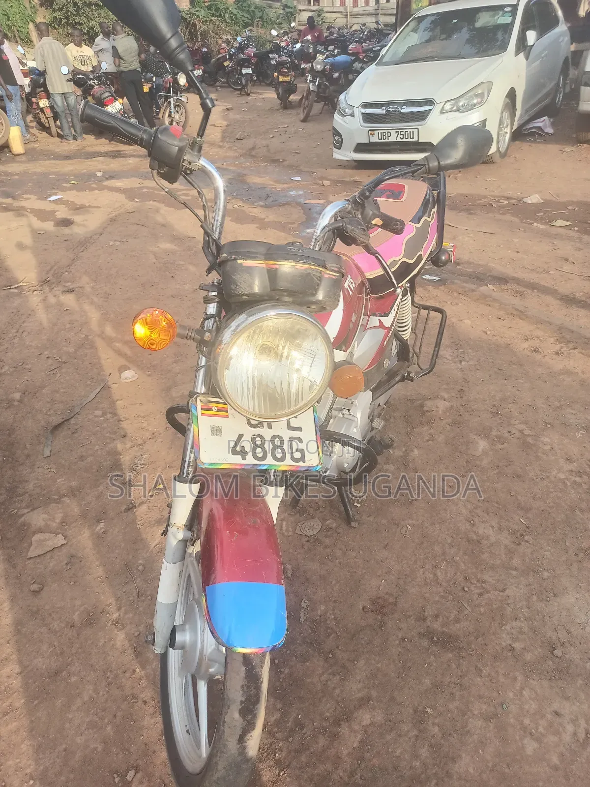 TVS HLX 125 2024 Red