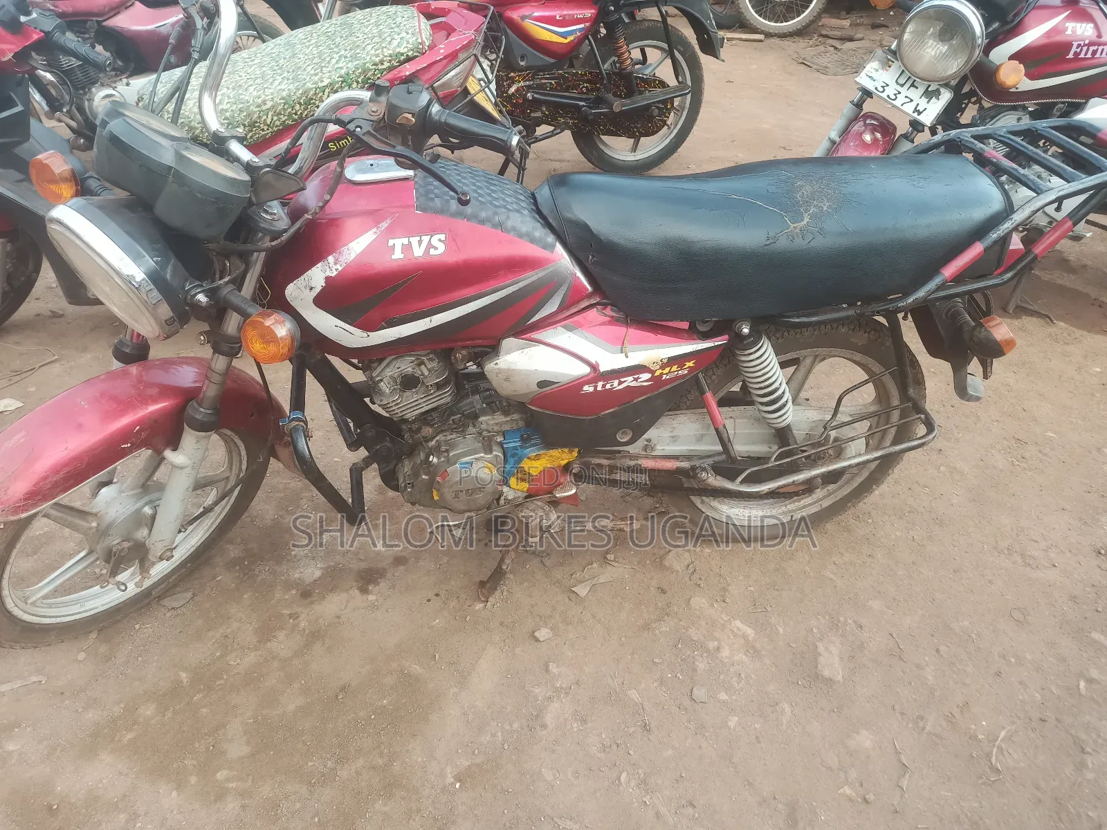 TVS HLX 125 2019 Red