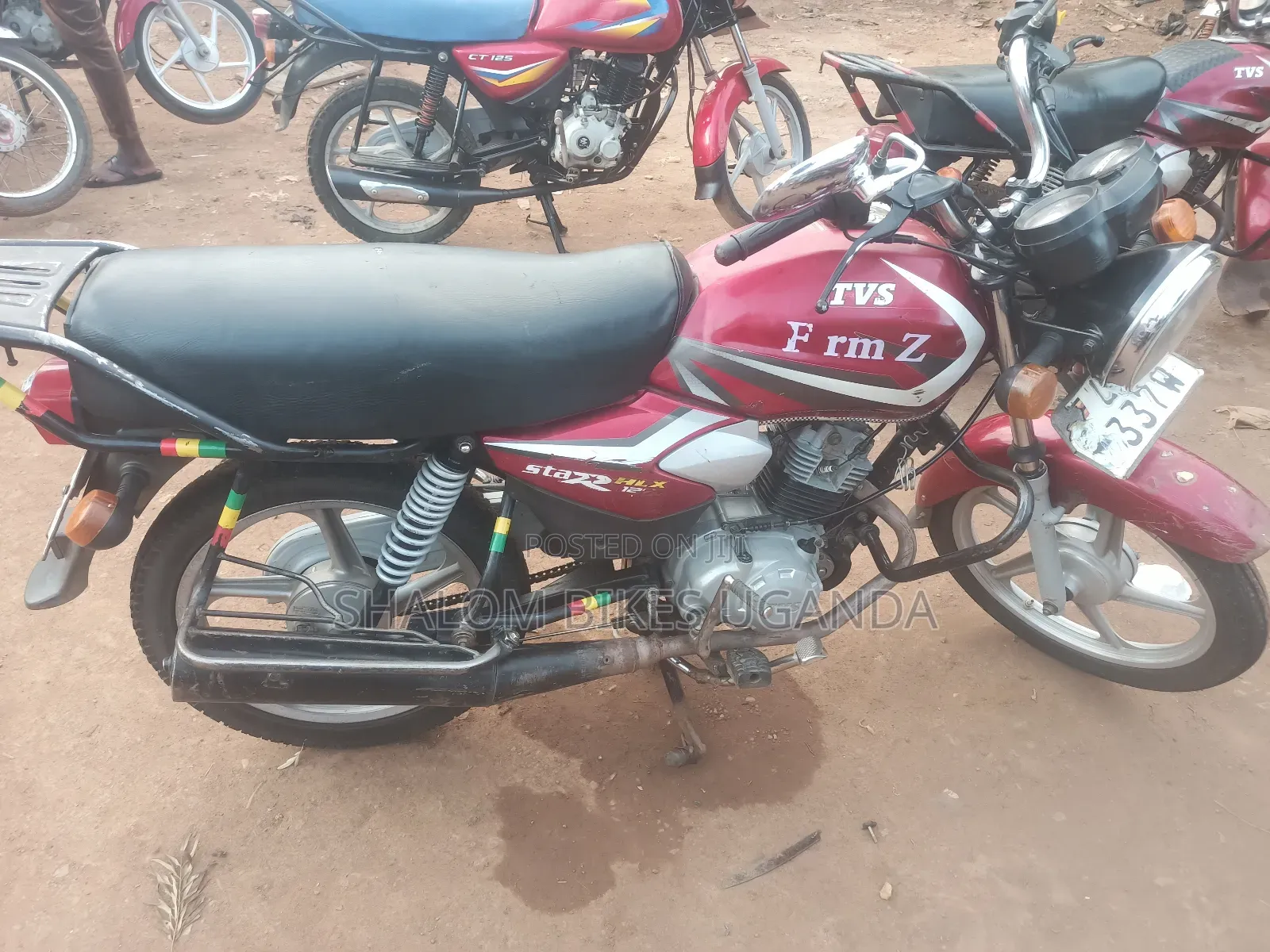 TVS HLX 125 2023 Red