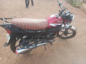 Hero Hunter 125 2023 Red