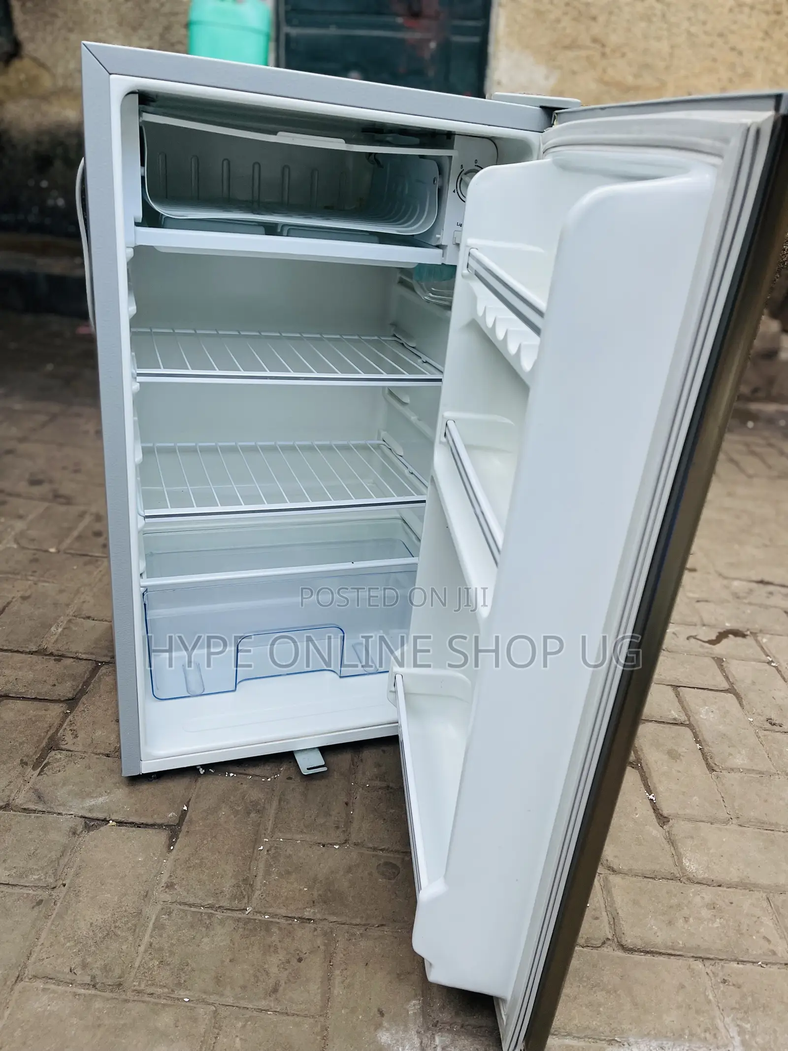 1month Used Adh Fridge 120l