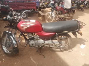 Bajaj Boxer 2024 Red