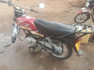 TVS 2017 Red