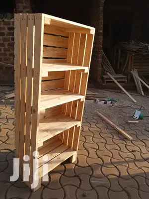 Pallet Wardrobes,Tv Stands And Boxes