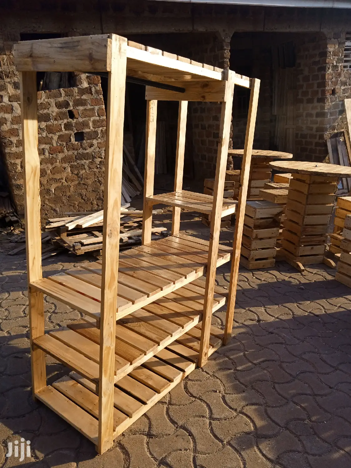 Pallet Wardrobes,Tv Stands And Boxes