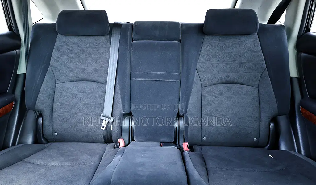 Toyota Harrier 2.4 2012 Black