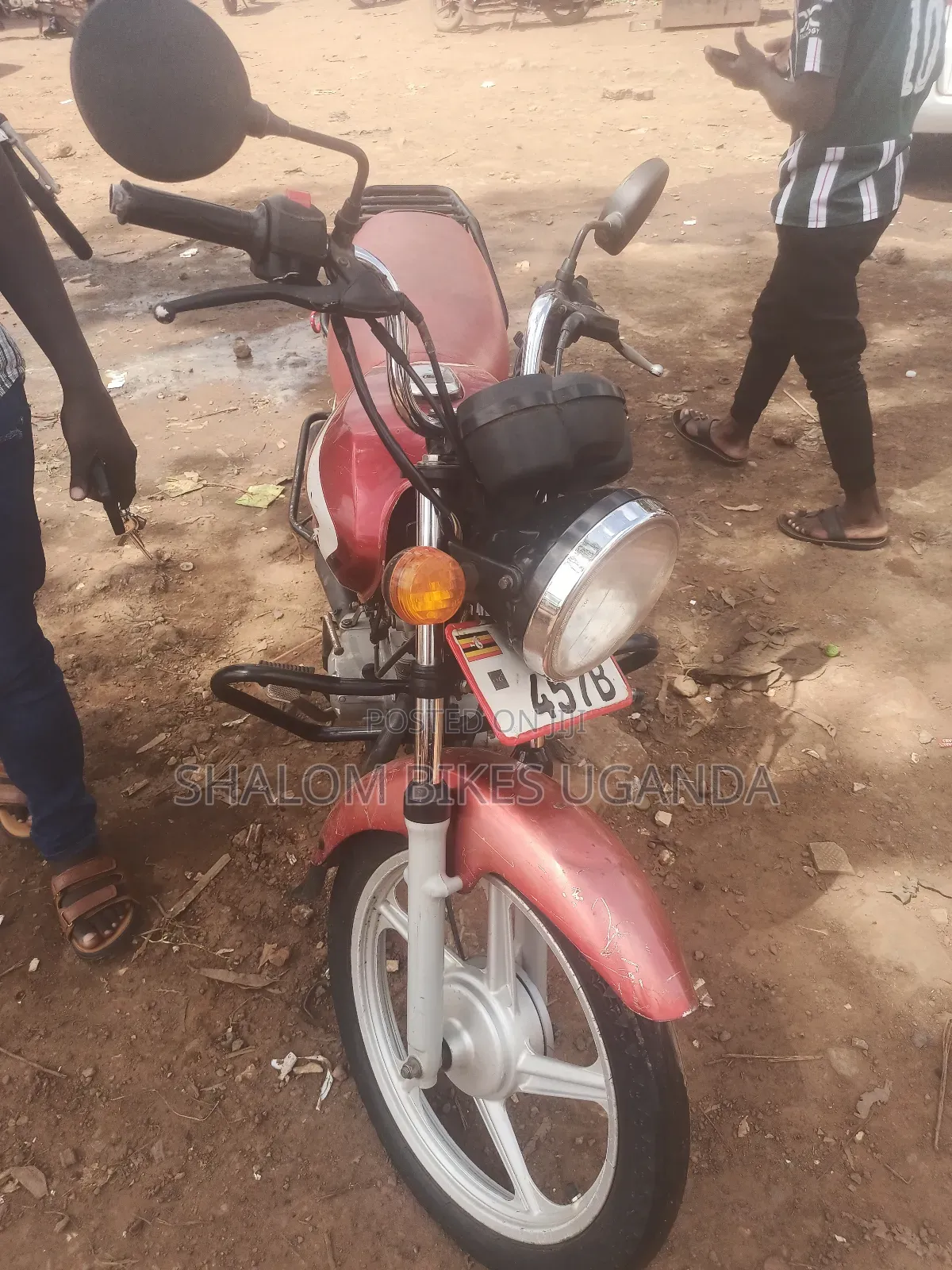 TVS HLX 125 2023 Red