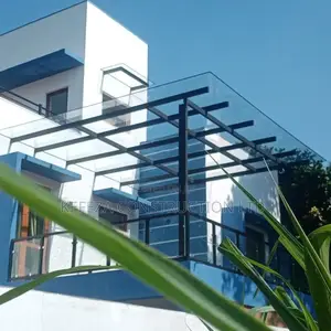 Glass Pagola