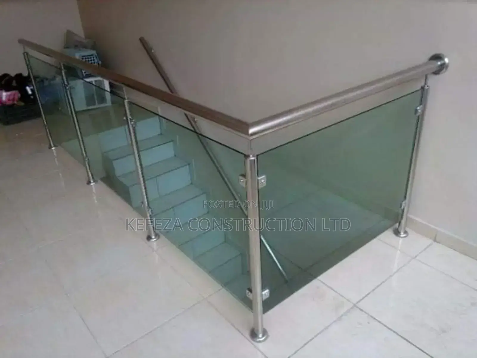 Glass Balicades