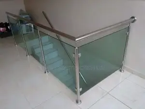 Glass Balicades