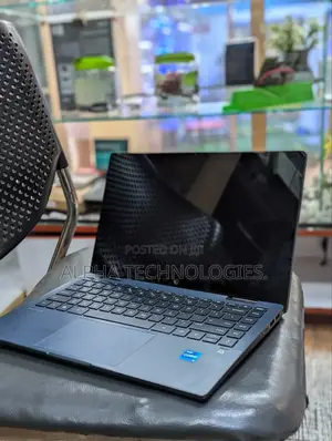 Laptop HP Pavilion 14 X360 2-in-1 8GB Intel Core I5 SSD 256GB