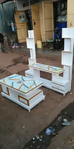 Portable Centre Table