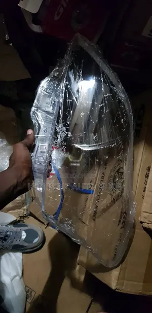 Premio 2008 Headlamp Glass