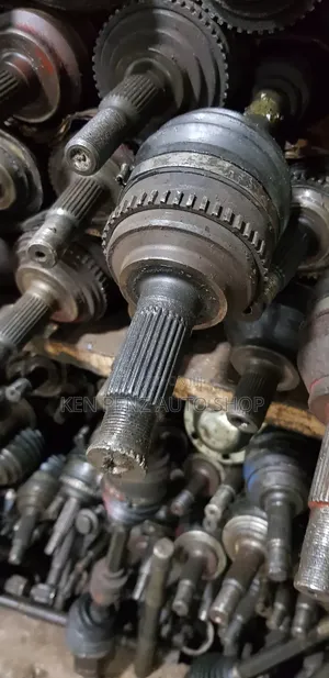 Driving Shaft for Mazda Tribute and Ford Escape