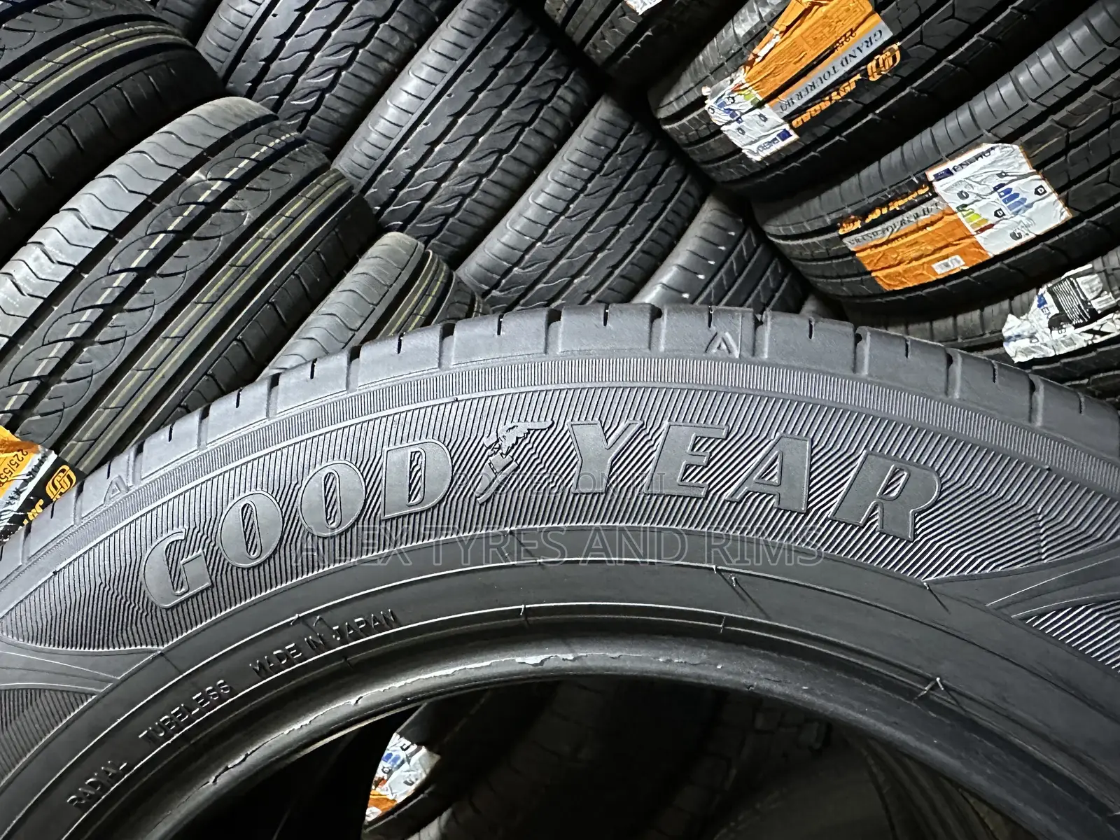 215/60r16 Good Year Japan Tyres
