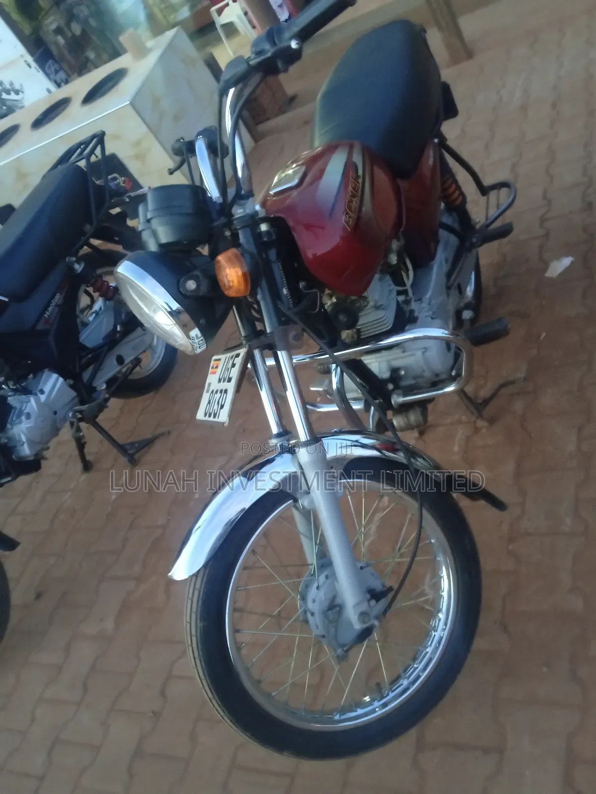 Bajaj Boxer 100 2025 Red