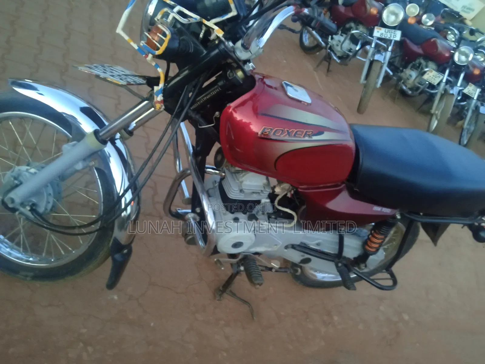 Bajaj Boxer BM100ES 2024 Red