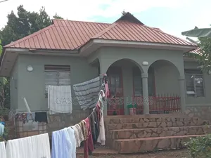2bdrm Bungalow in Bugembe, Jinja for sale