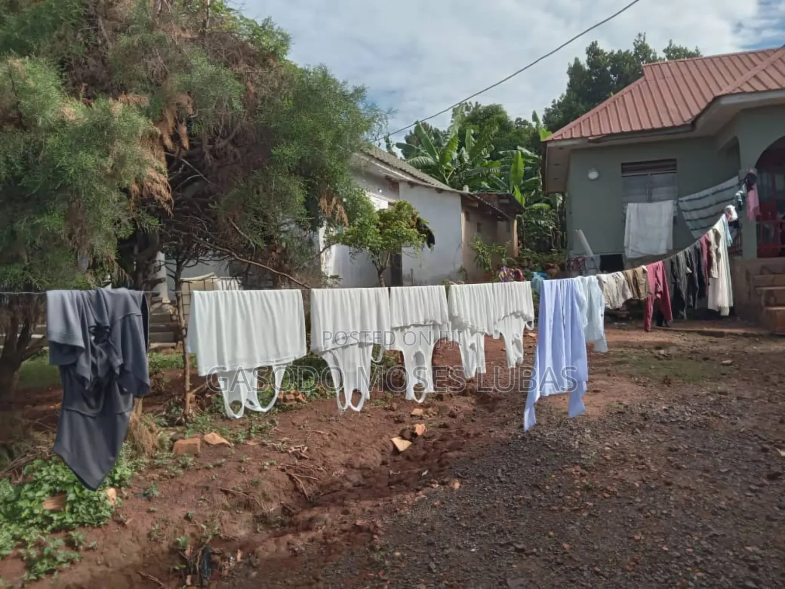 2bdrm Bungalow in Bugembe, Jinja for sale