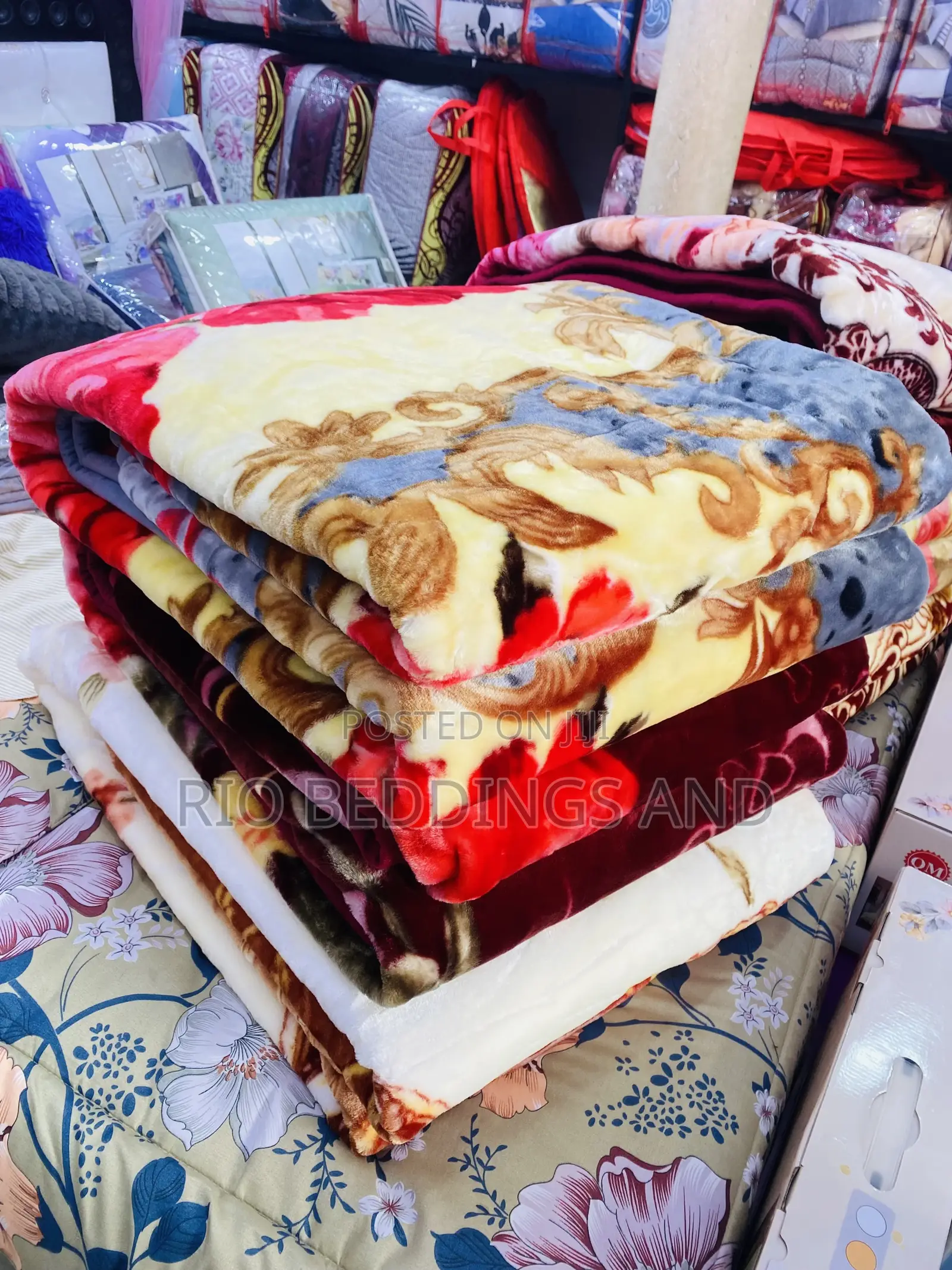 Soft Woolen Blanket 5x6 and 6x6
