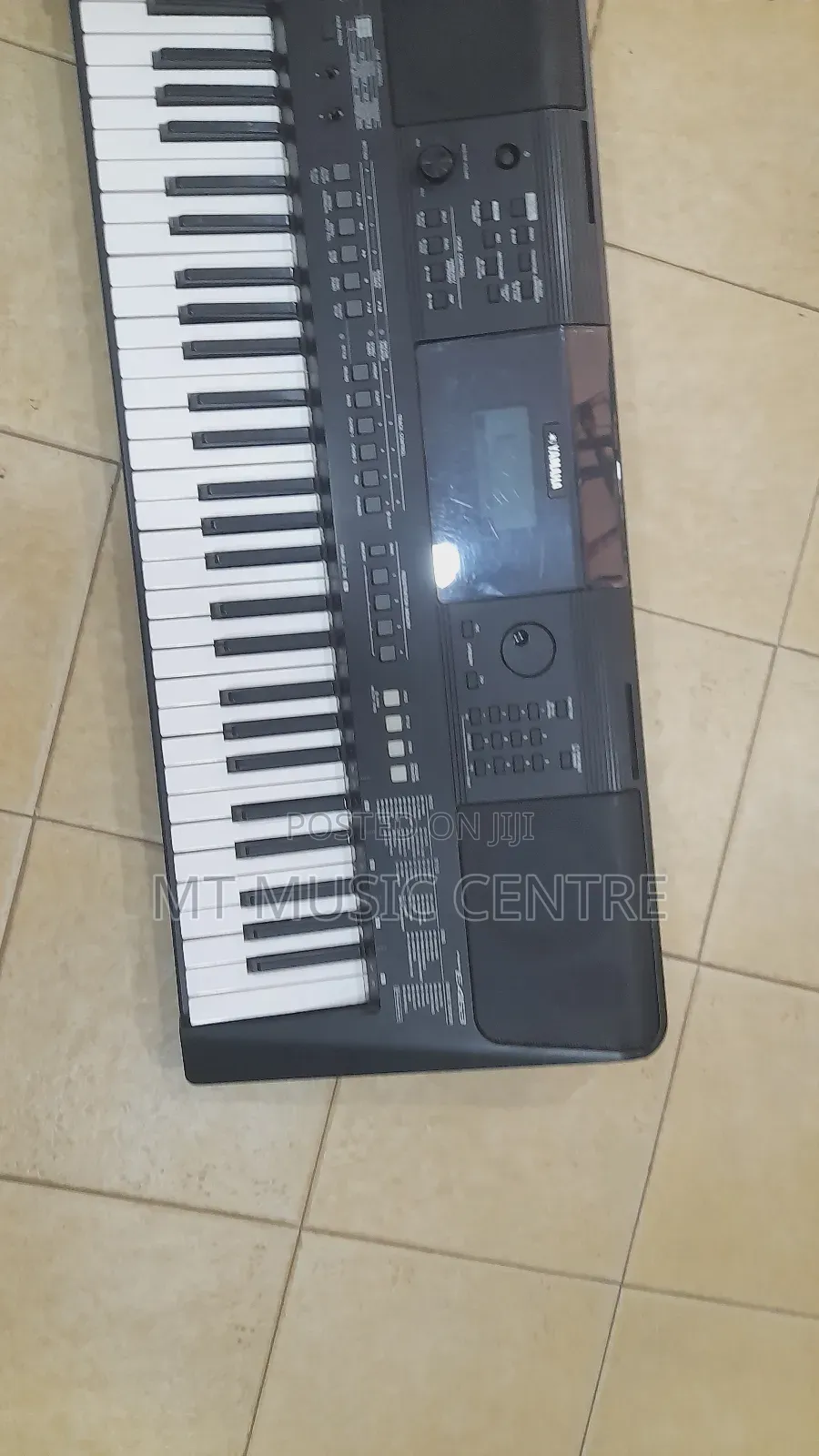 Yamaha PSR-E463 Keyboard