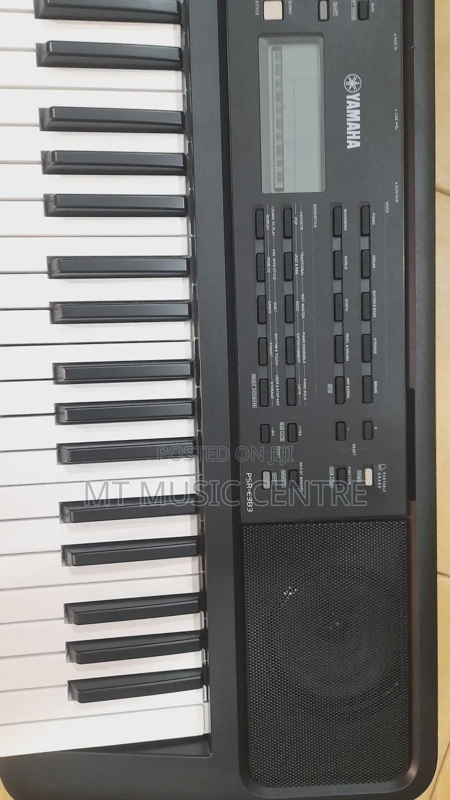 Yamaha PSR-E383 Keyboard