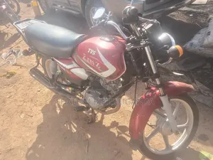 TVS HLX 125 2023 Red