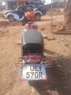 Bajaj Boxer 2021 Red