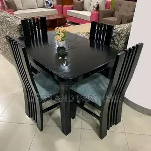 Mainly 4 Seater Dining