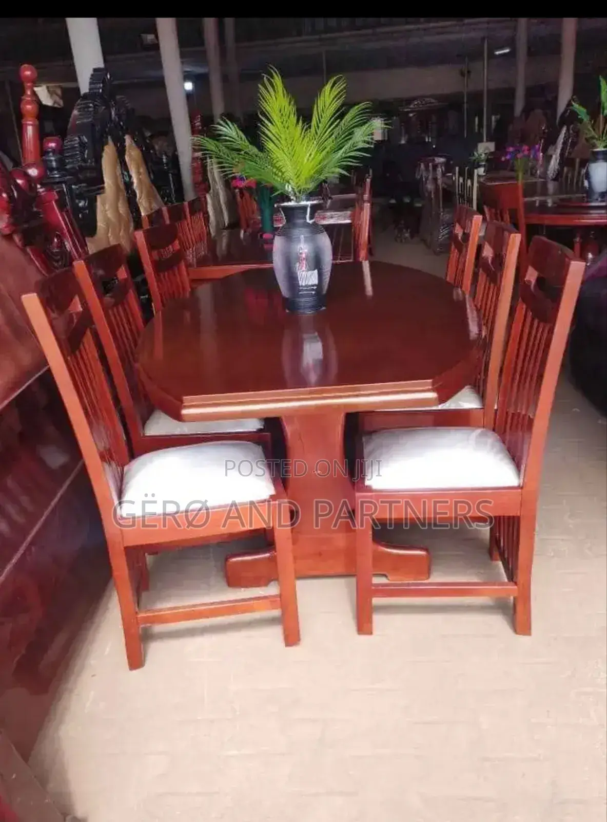 Proper 6 Seater Dining