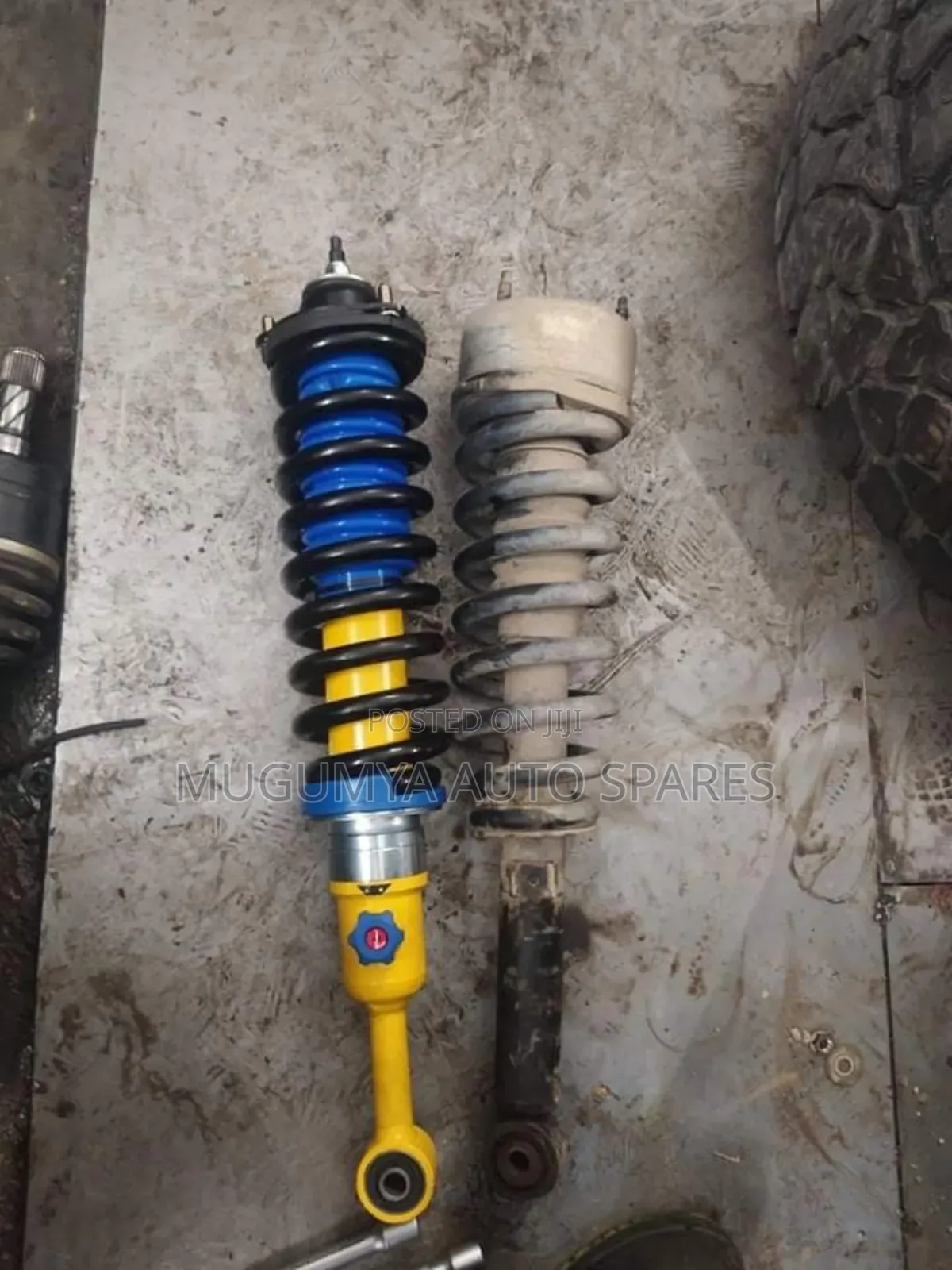 Land Cruiser 150, Land Cruiser 200 Front Shock Absorbers