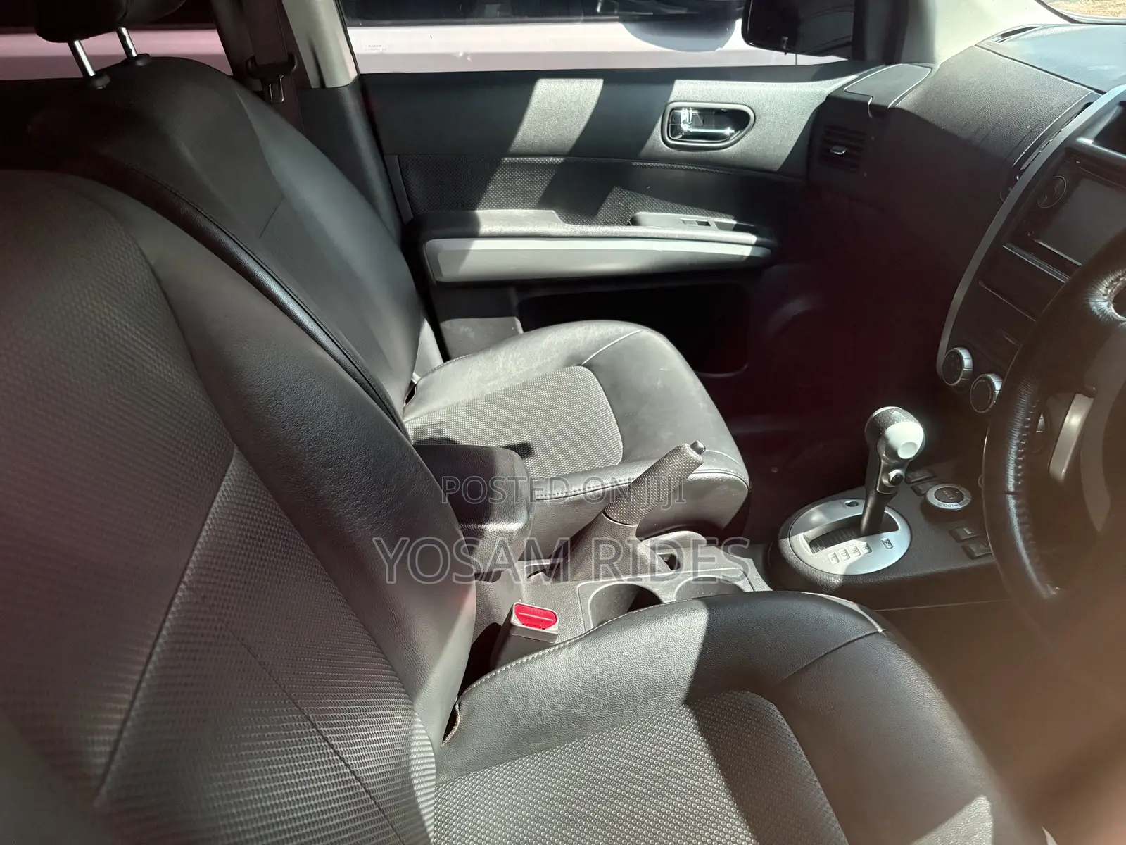 Nissan X-Trail 2.0 Petrol XE 2010 Silver