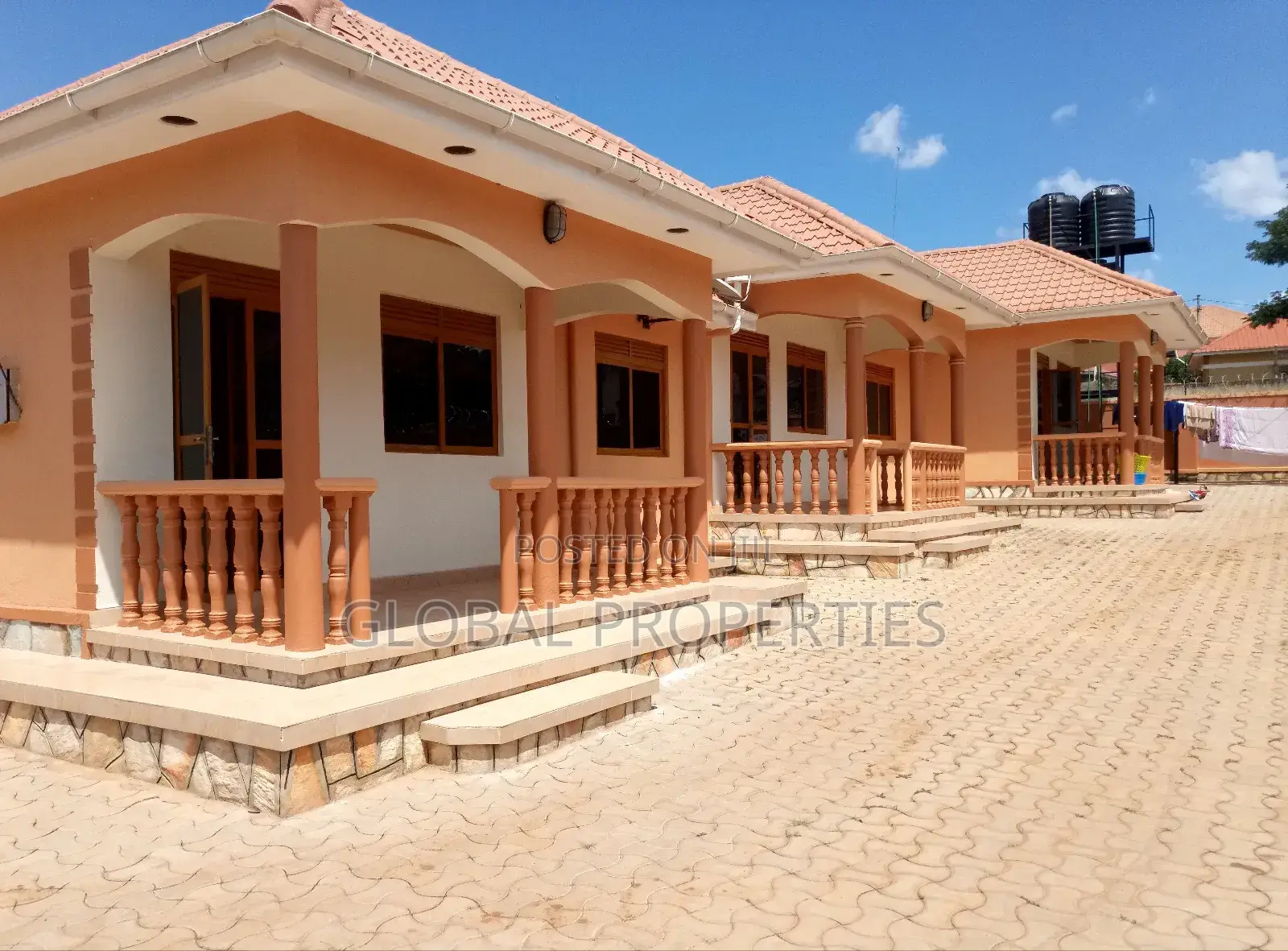 2bdrm Bungalow in Kireka Namugongo Rd, Central Division for rent