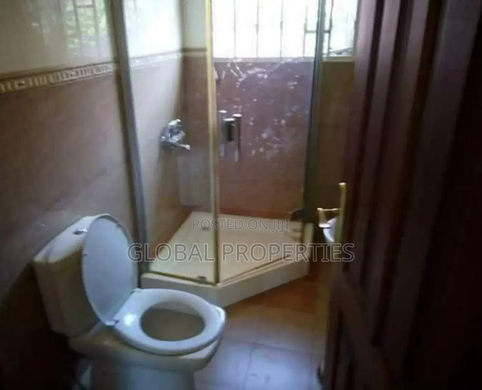 2bdrm Bungalow in Bweyogerere Buuto, Central Division for rent