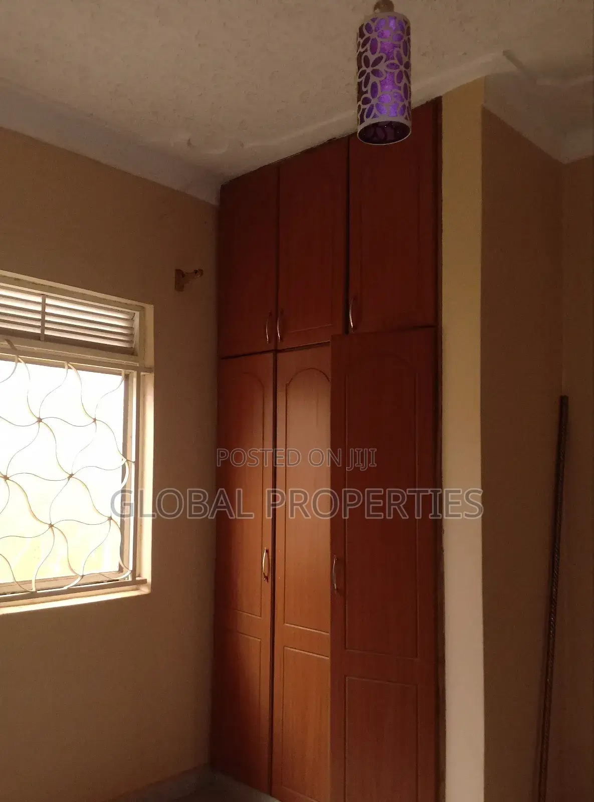 2bdrm Bungalow in Kyaliwajala Kira, Central Division for rent
