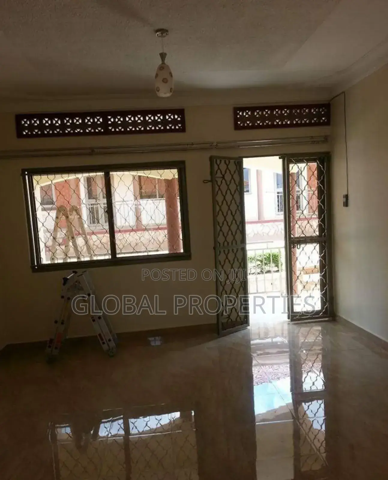 2bdrm Bungalow in Mbalwa, Central Division for rent