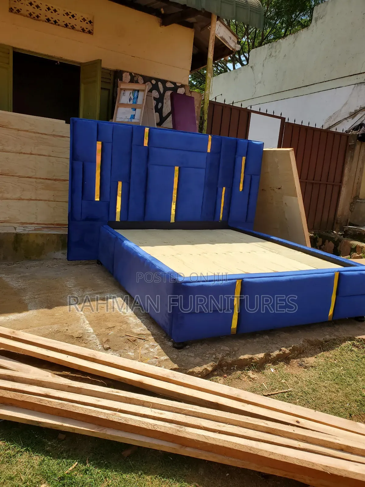 Five by Six Bed Blue