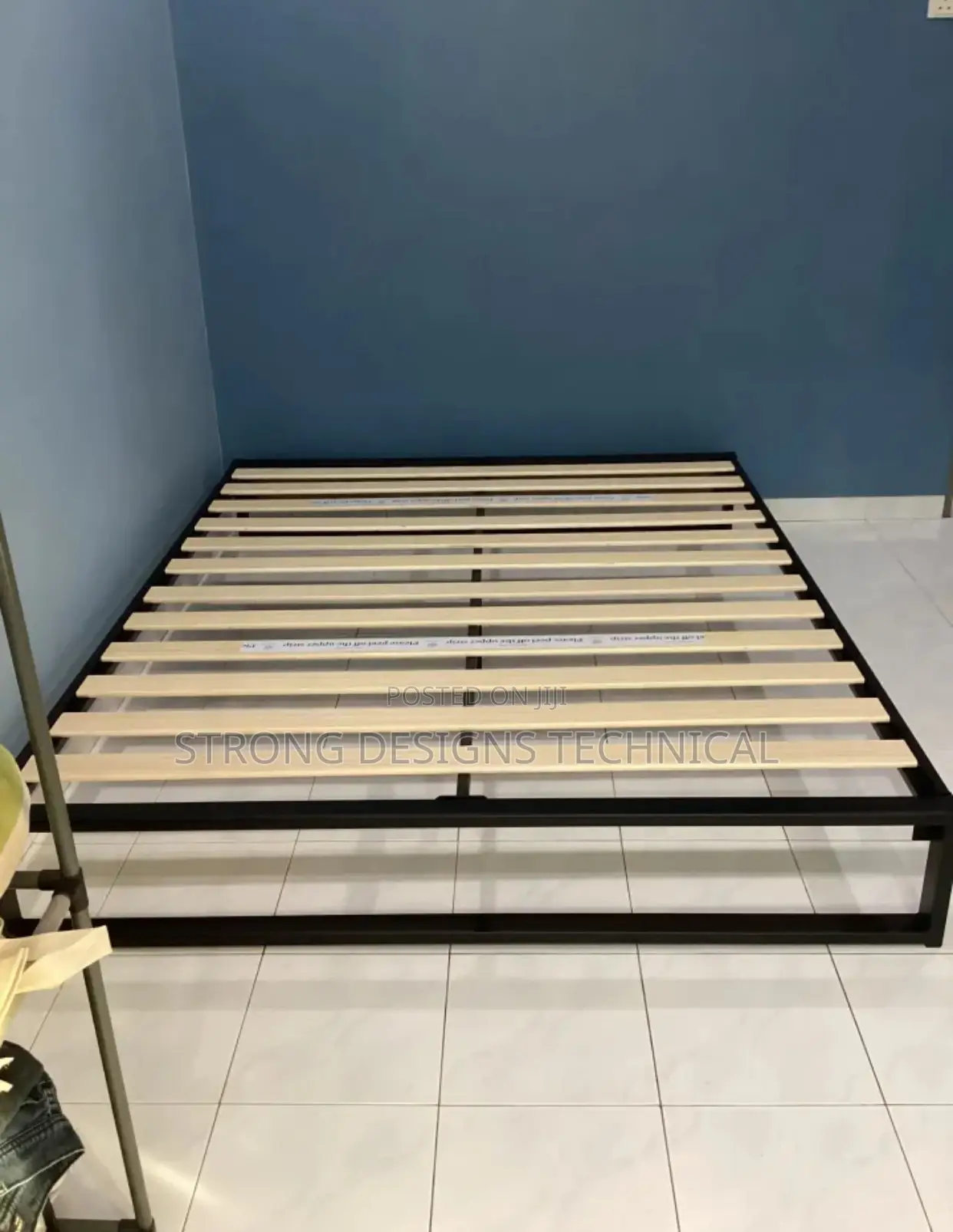 Queen Size 5x6 Ft Platform Bed.