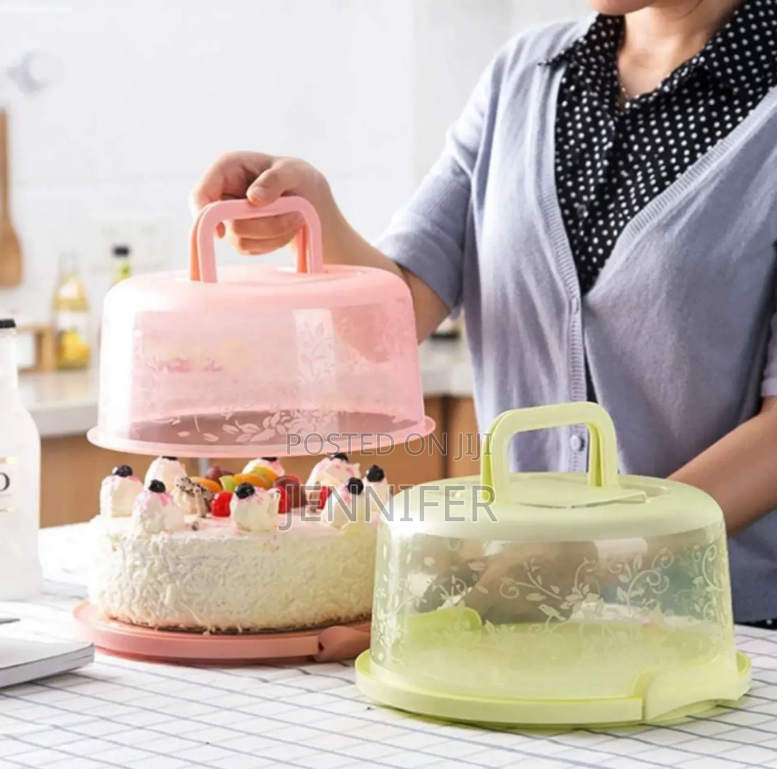 Plastic Cake Keeper