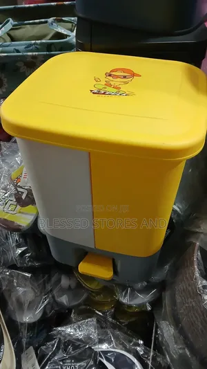 Trash Can or Dust Bin