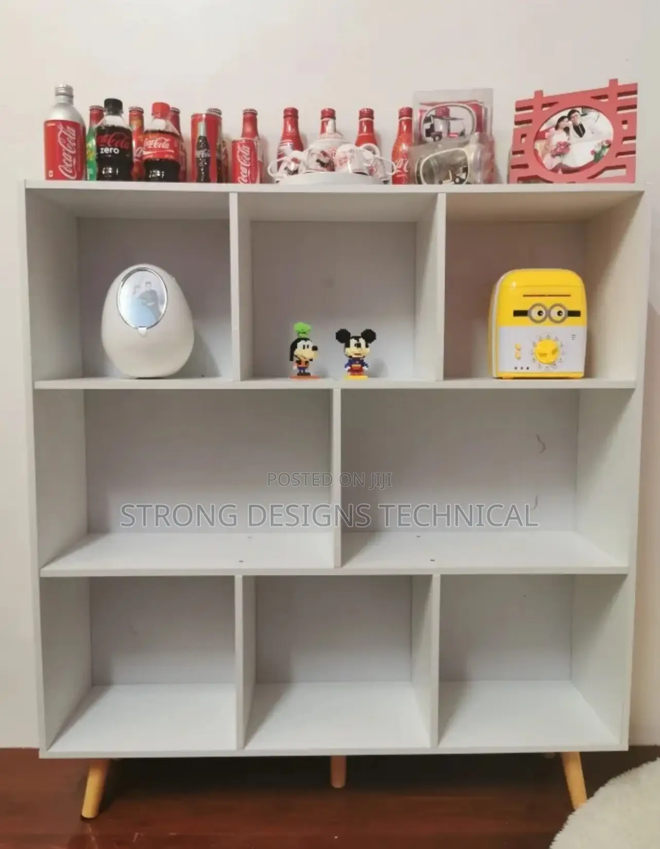 Bookshelf/ Bookcase. Storage Shelves
