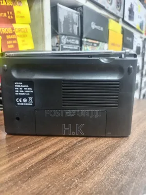 Sony Icf-F10 2-Band Am/Fm Portable Radio.