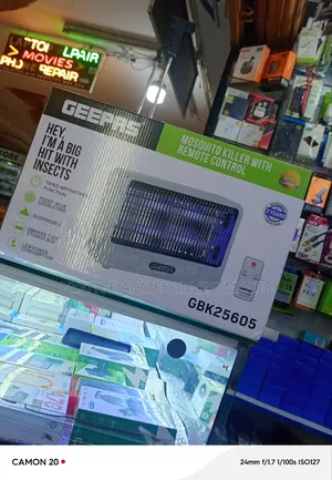 Photo - Geepas Mosquito Killer With Remote