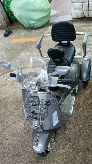 Children's Rechargeable Scooter