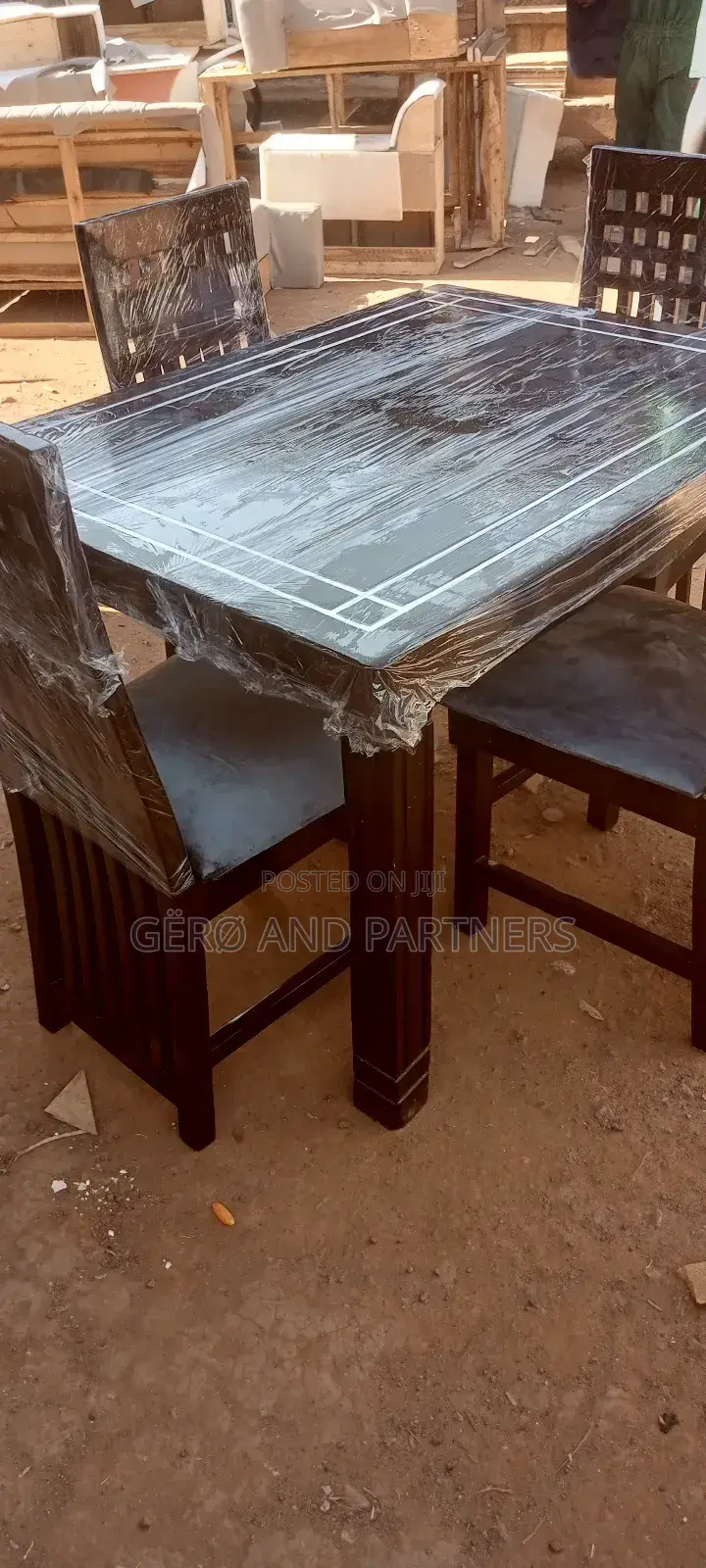 Royal 4 Seater Dining