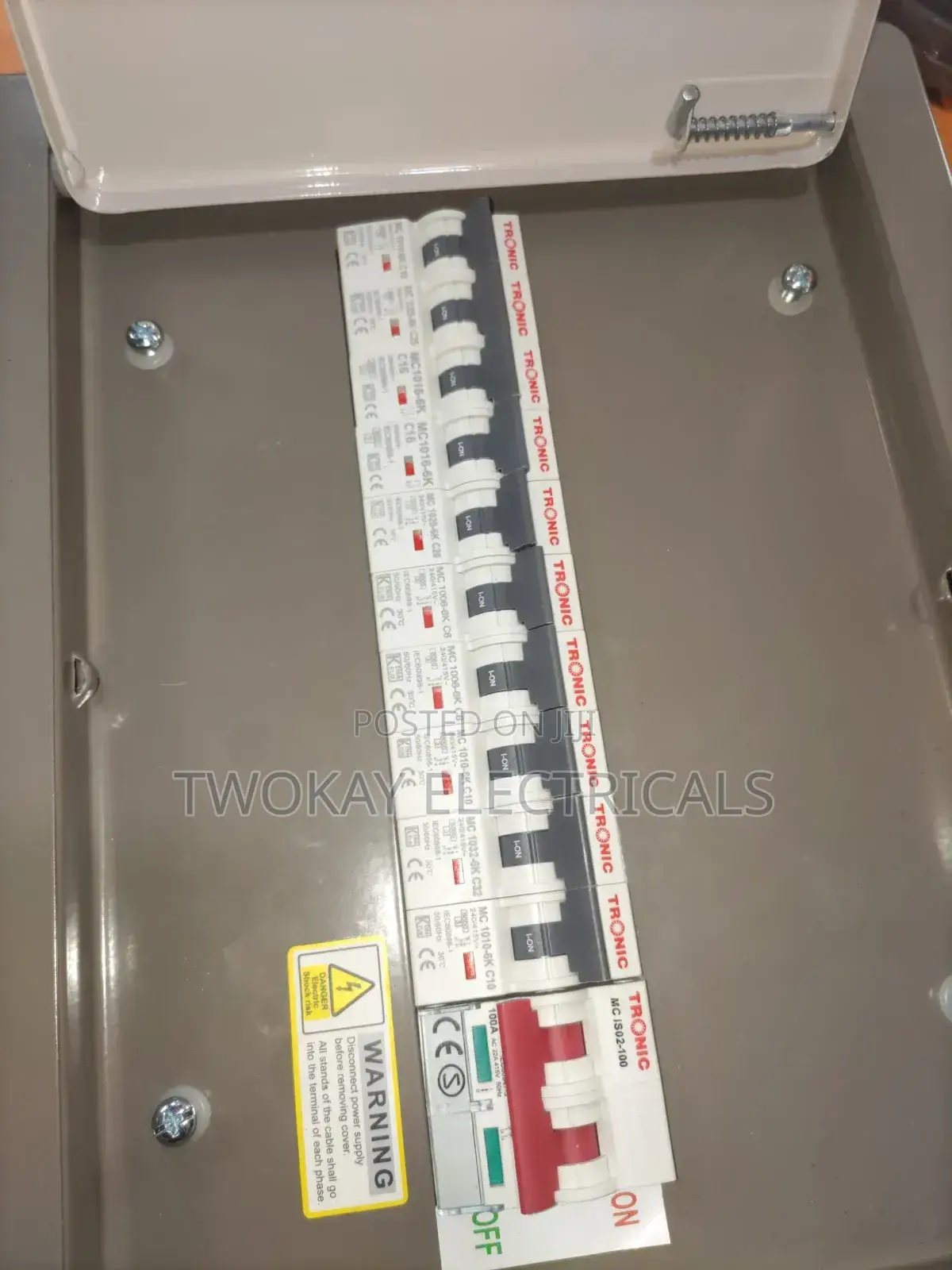 8 Way Tronic Main Switch